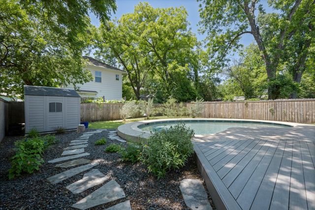 1002 Linden ST, Austin, TX 78702