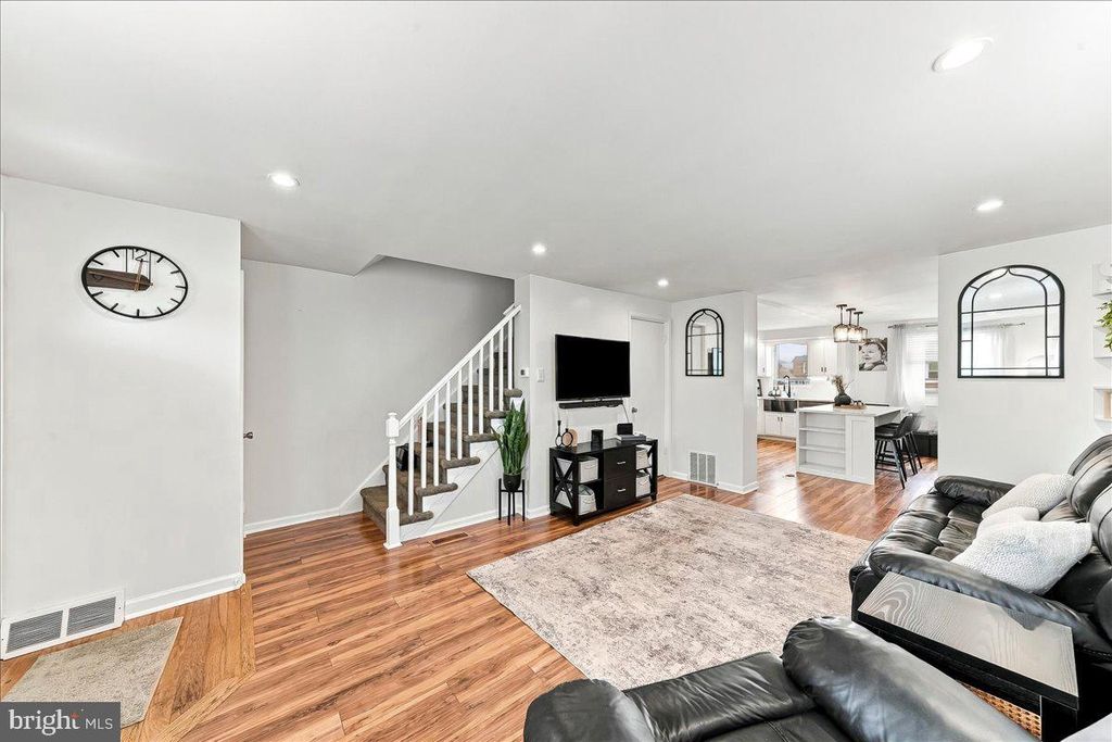 229 HALLER RD, Ridley Park, PA 19078 — photo 3