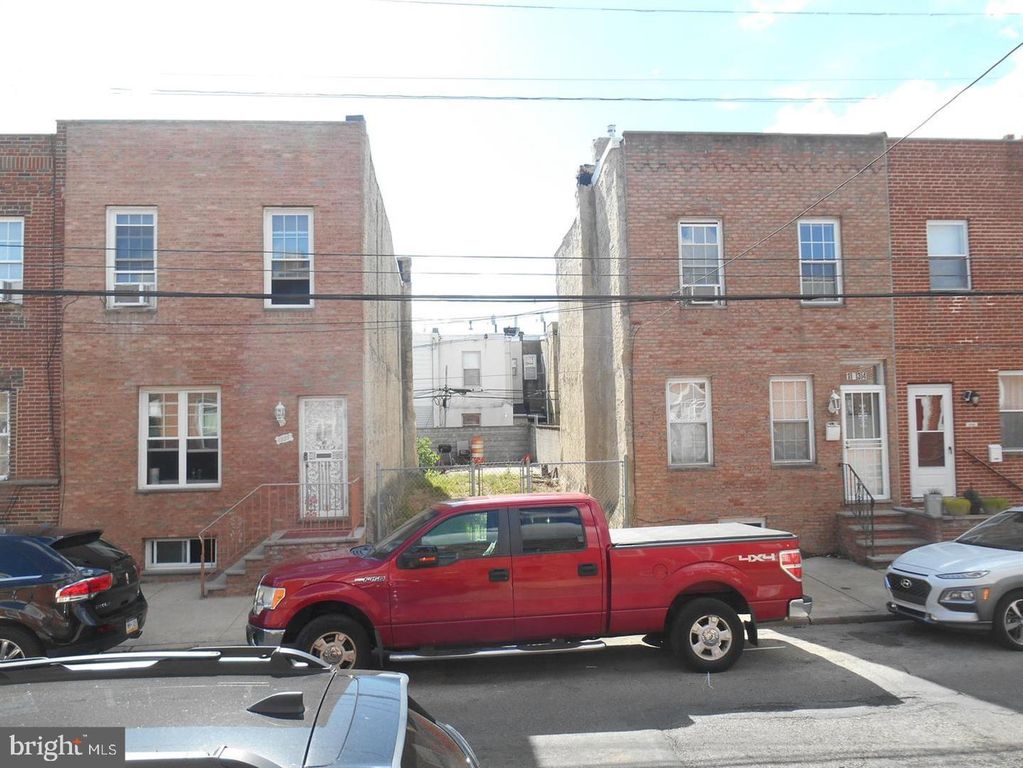 1536 S 29TH ST, PHILADELPHIA, PA 19146 — exterior