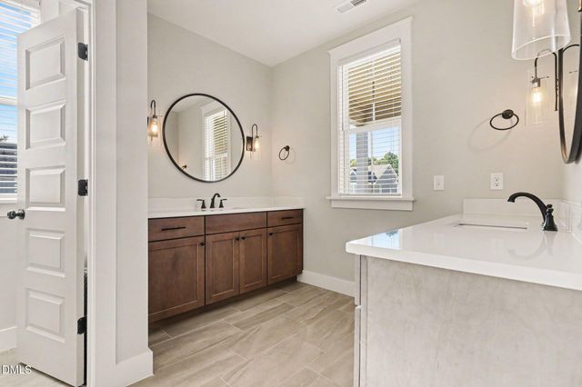 3321 Mission Olive Place, New Hill, NC 27562