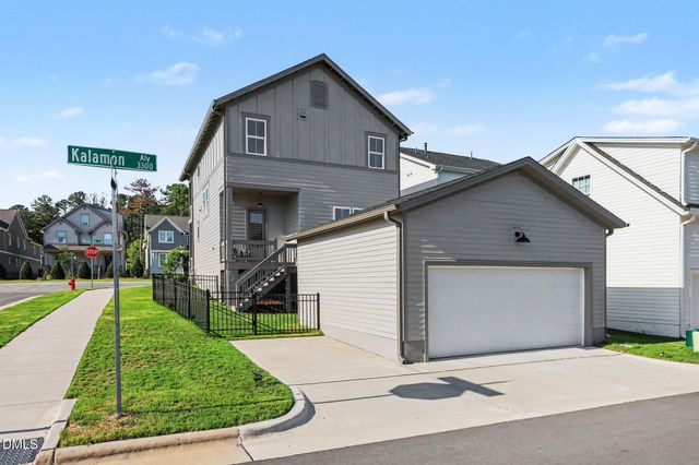 3321 Mission Olive Place, New Hill, NC 27562