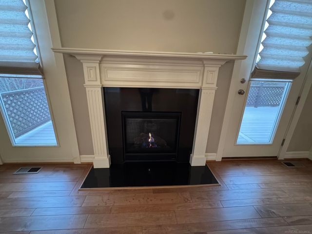 21262 Lilac Lane, Clinton Twp, MI 48036