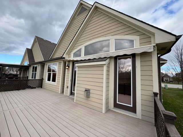 21262 Lilac Lane, Clinton Twp, MI 48036