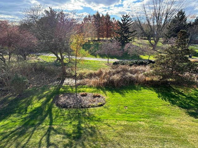 21262 Lilac Lane, Clinton Twp, MI 48036