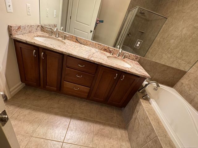 21262 Lilac Lane, Clinton Twp, MI 48036