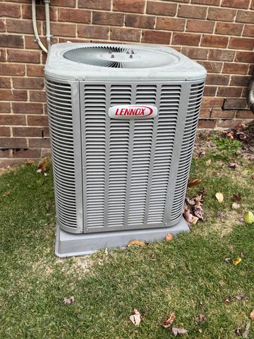 21262 Lilac Lane, Clinton Twp, MI 48036