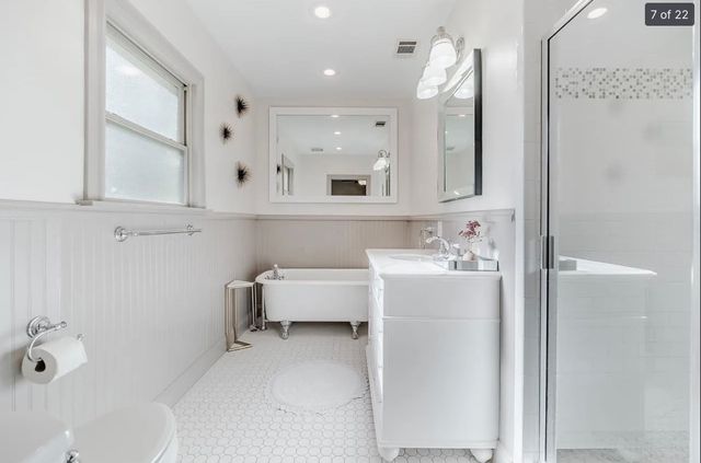 915 Stewart, Dallas, TX 75208