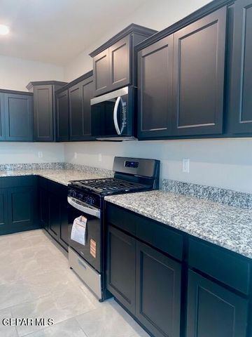 12836 Carefree Avenue, El Paso, TX 79928