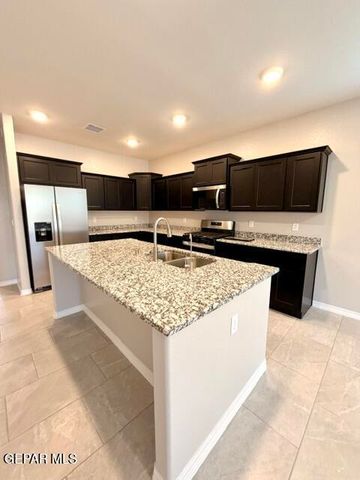 12836 Carefree Avenue, El Paso, TX 79928