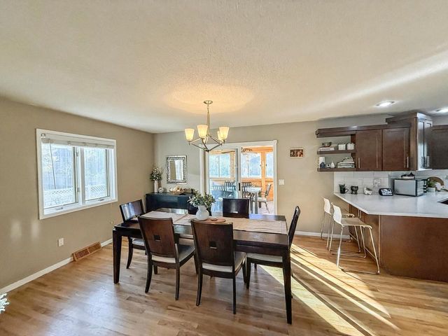 1113 Pine STREET, Onalaska, WI 54650