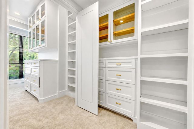 806 Herdsman Drive, Houston, TX 77079