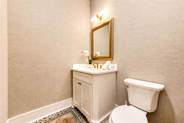 806 Herdsman Drive, Houston, TX 77079