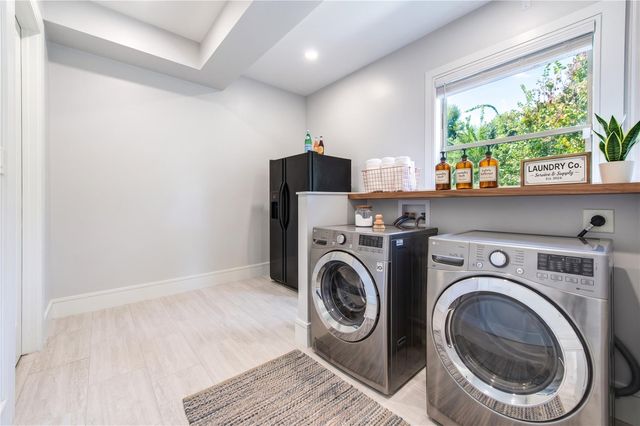 806 Herdsman Drive, Houston, TX 77079