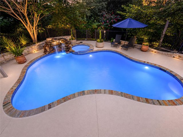 806 Herdsman Drive, Houston, TX 77079