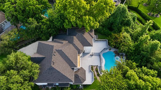 806 Herdsman Drive, Houston, TX 77079
