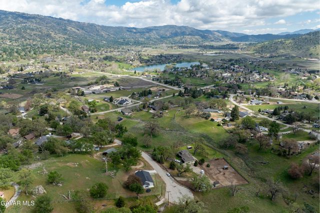 23841 Parke Court, Tehachapi, CA 93561