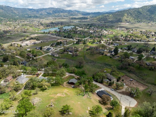 23841 Parke Court, Tehachapi, CA 93561