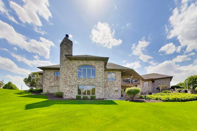 25860 Prairie Hill Lane, Plainfield, IL 60585