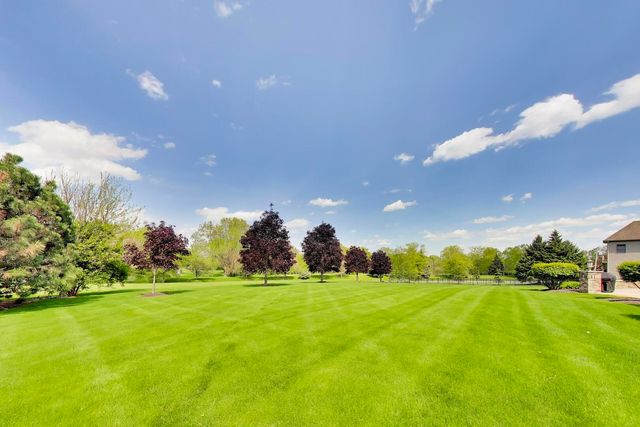 25860 Prairie Hill Lane, Plainfield, IL 60585