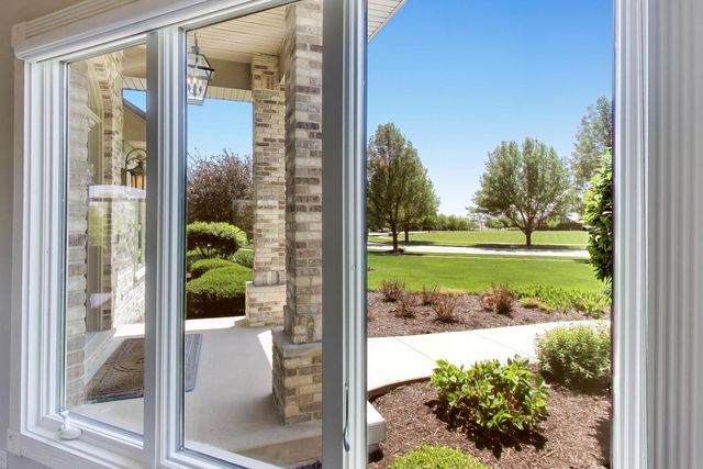 25860 Prairie Hill Lane, Plainfield, IL 60585