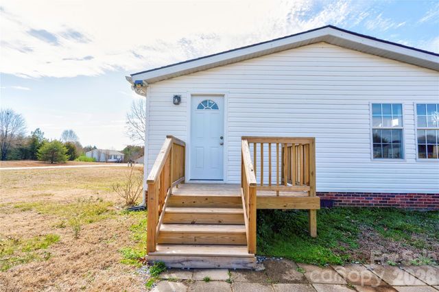 112 Jenny Drive, Shelby, NC 28152