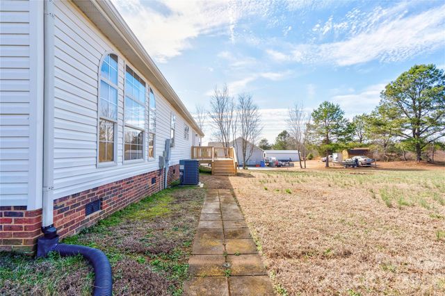 112 Jenny Drive, Shelby, NC 28152