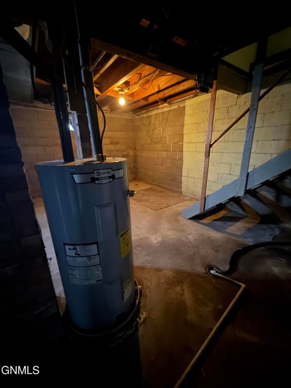 405 Main Street, Grenora, ND 58845 photo 11