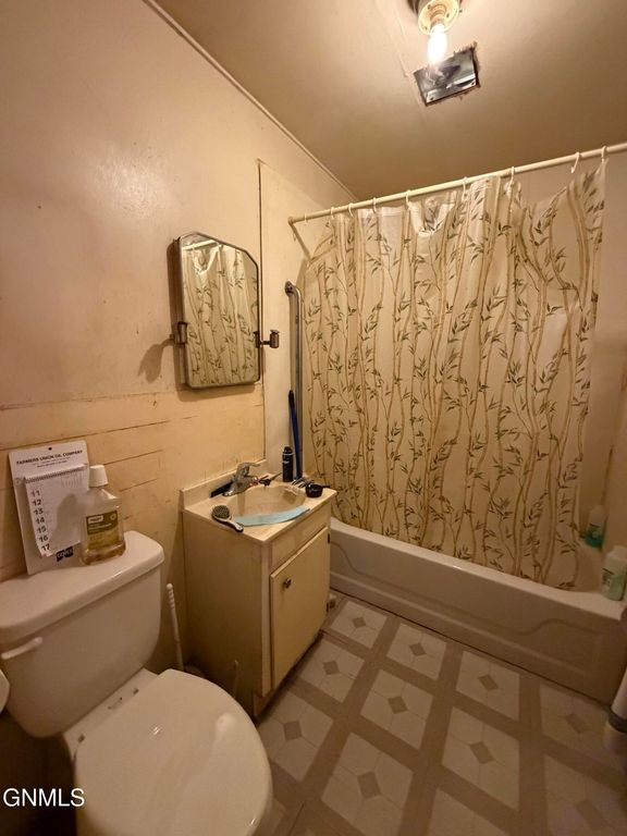 405 Main Street, Grenora, ND 58845 photo 8