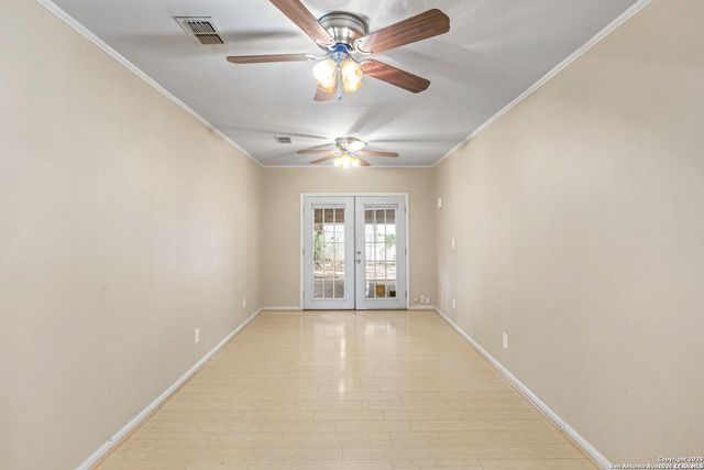 527 KINGS CT, San Antonio, TX 78212