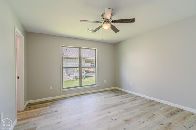 617 N 4th Street, Paragould, AR 72450