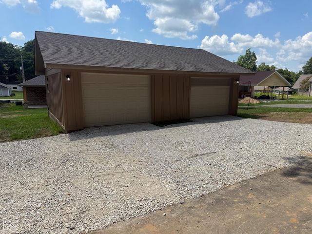 617 N 4th Street, Paragould, AR 72450