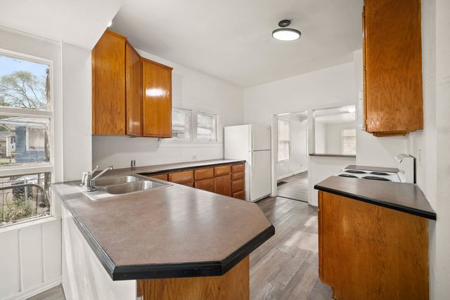 2528 E Rowan Ave, Spokane, WA 99207