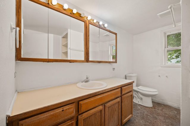 2528 E Rowan Ave, Spokane, WA 99207