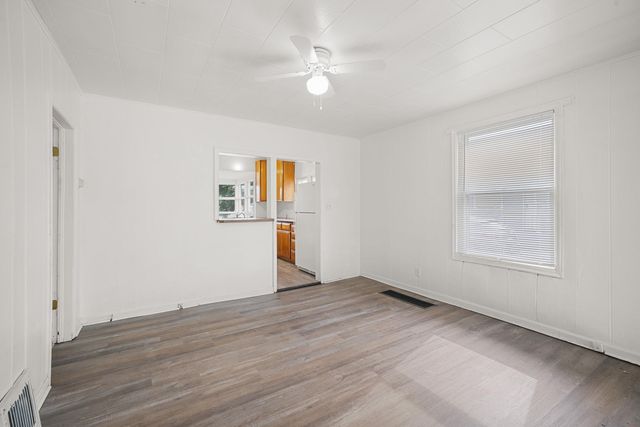 2528 E Rowan Ave, Spokane, WA 99207