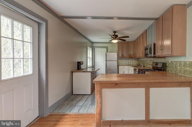 516 APPLE GROVE RD, Mineral, VA 23117