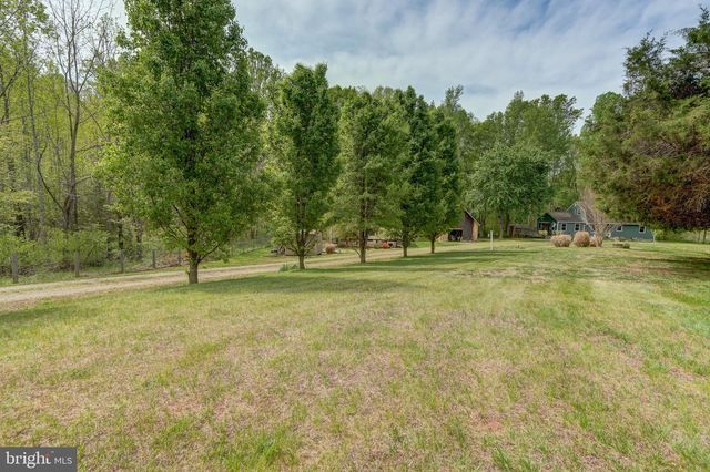 516 APPLE GROVE RD, Mineral, VA 23117