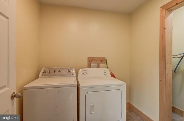 516 APPLE GROVE RD, Mineral, VA 23117