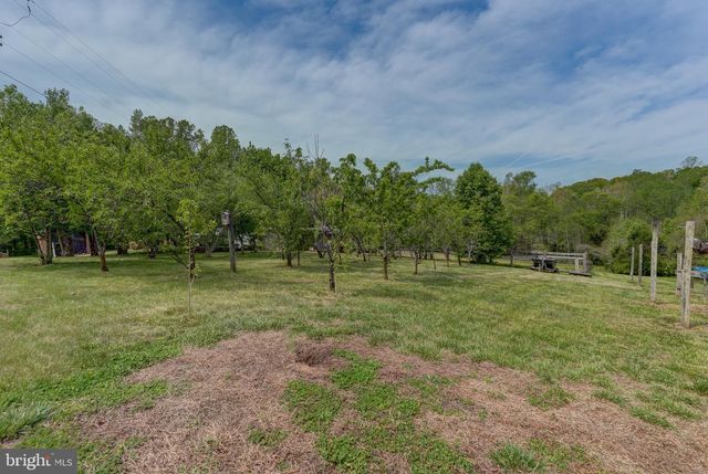 516 APPLE GROVE RD, Mineral, VA 23117