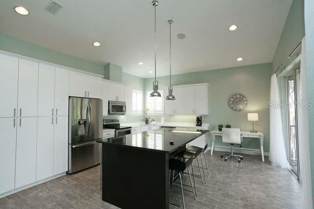 5534 46TH COURT W 5534, Bradenton, FL 34210