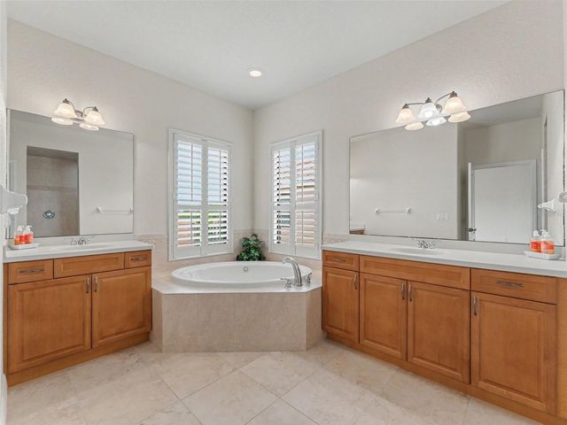 1532 CITRINE TRAIL, Tarpon Springs, FL 34689