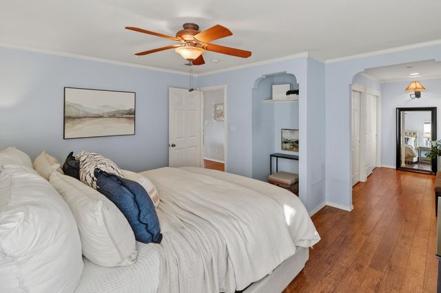 9689 Kent St, Elk Grove, CA 95624