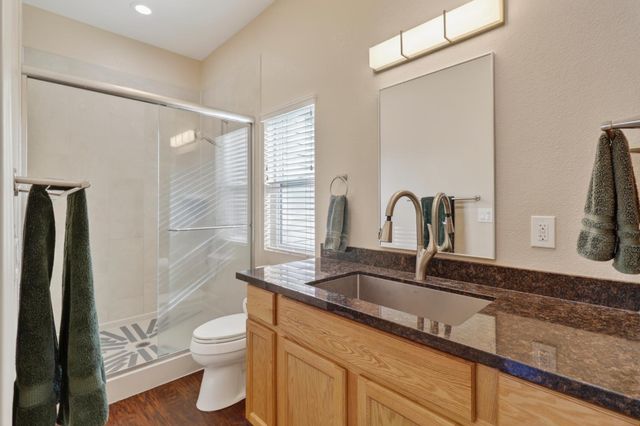 9689 Kent St, Elk Grove, CA 95624