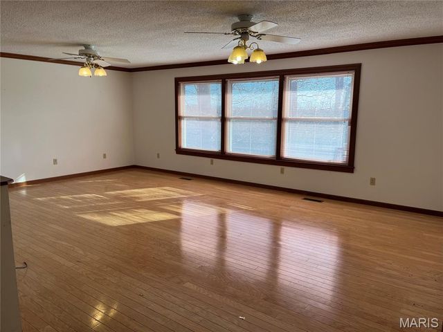 4420 Western Pacific Road, Arnold, MO 63010