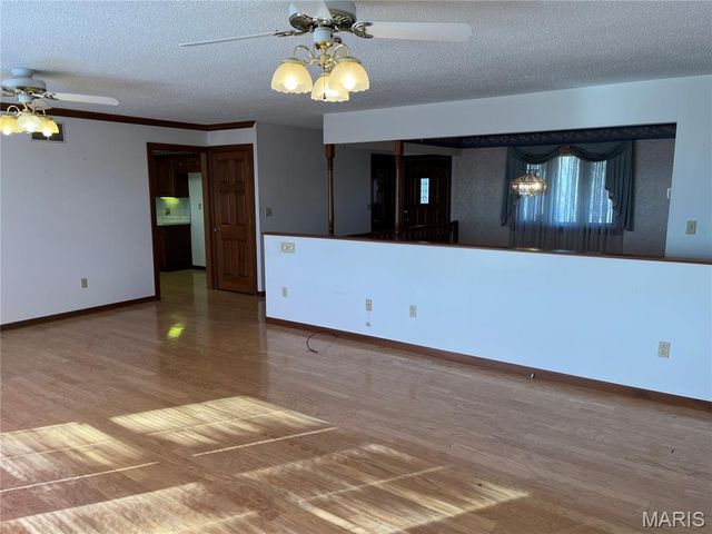 4420 Western Pacific Road, Arnold, MO 63010