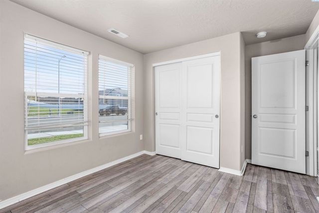 5706 Chapel Hill Blvd, Pasco, WA 99301