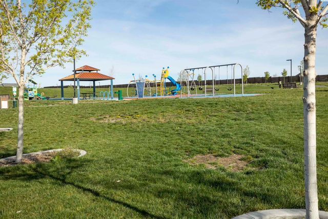 5706 Chapel Hill Blvd, Pasco, WA 99301