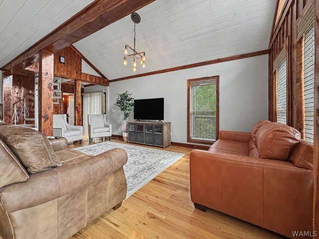 15550 Beacon Point, Northport, AL 35475