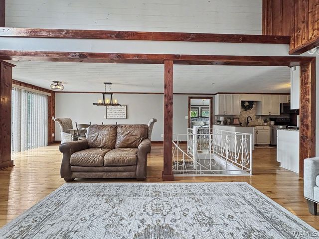 15550 Beacon Point, Northport, AL 35475