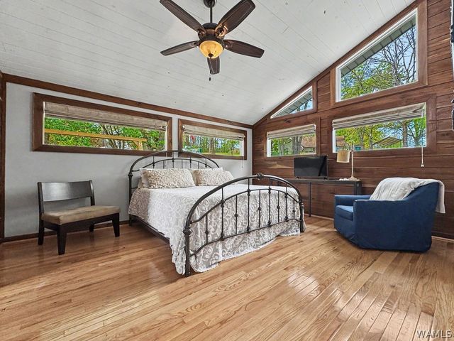 15550 Beacon Point, Northport, AL 35475