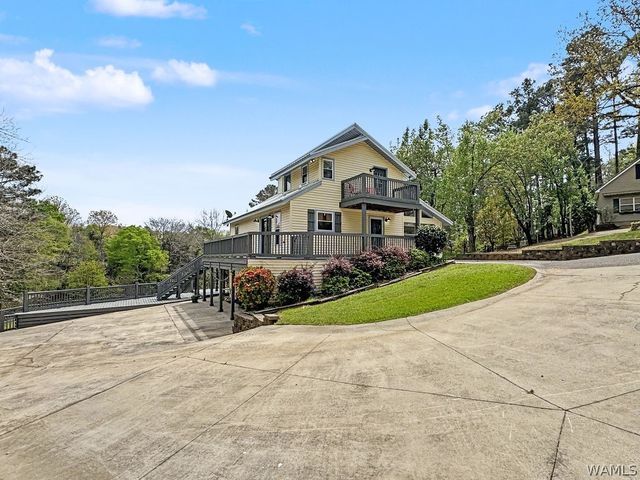 15550 Beacon Point, Northport, AL 35475